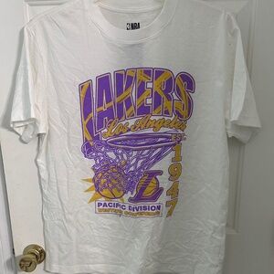 Men’s Short Sleeve Tshirt LA LAKERS Medium